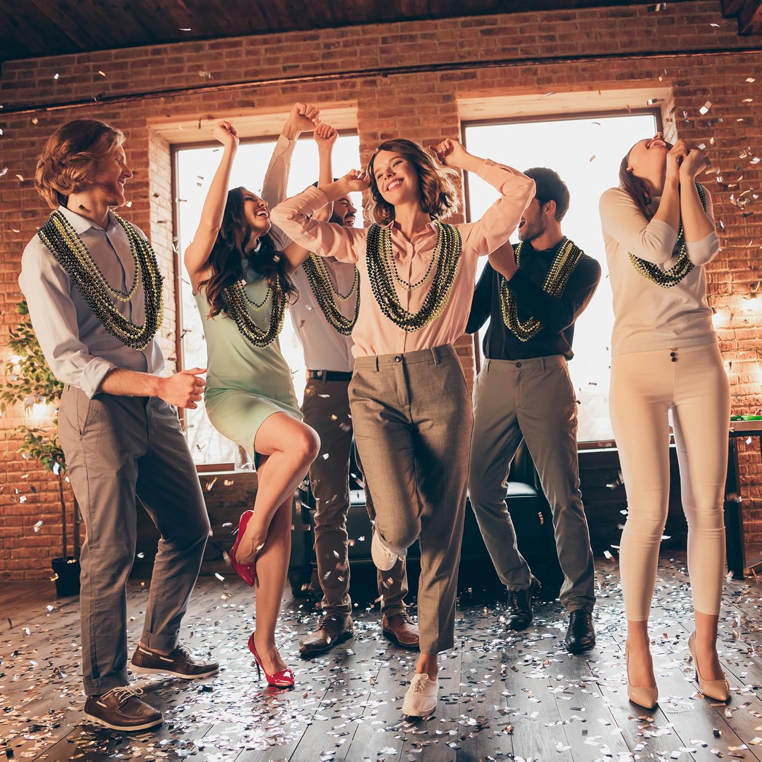 100 PCS New Years Beads  Black & GOLD Assortment Bulk 6699A